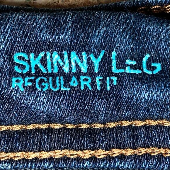 INC International Concepts Skinny Leg Regular Fit Jeans in Blue Wash Women’s 8P - Picture 10 of 12